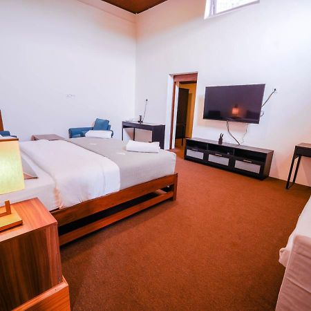 Lauriston Ooty Town Heritage Bungalow By Voye Homes エクステリア 写真